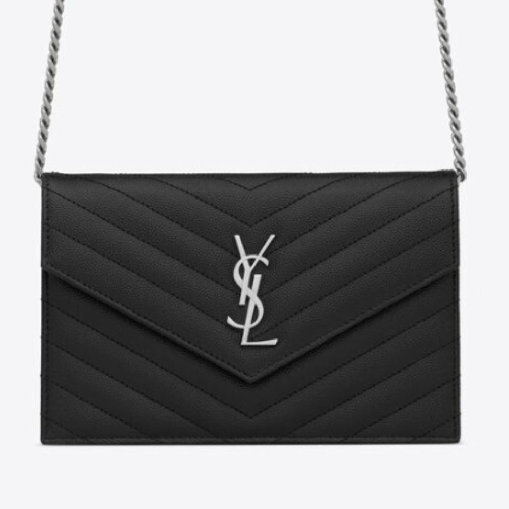 CASSANDRE SAINT LAURENT MATELASSÉ ENVELOPE CHAIN WALLET BLACK